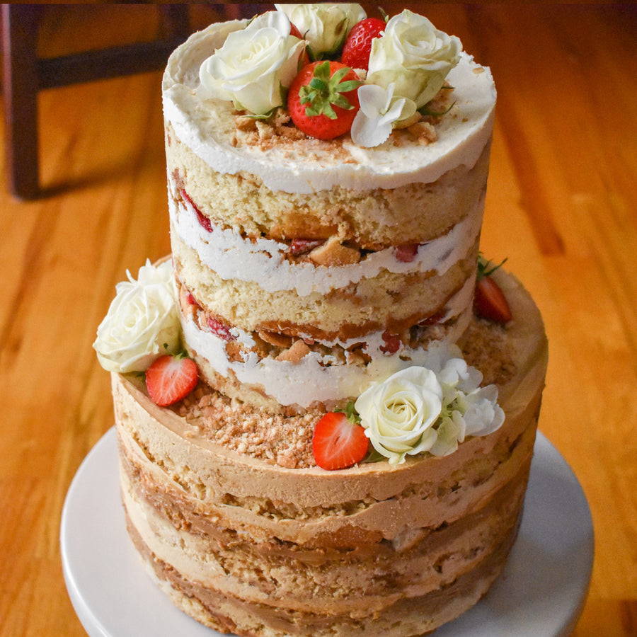 TWO TIER STRAWBERRY + DULCE DE LECHE